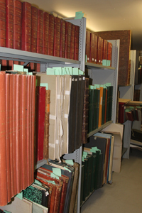 Réserve des cartes anciennes et antiphonaires